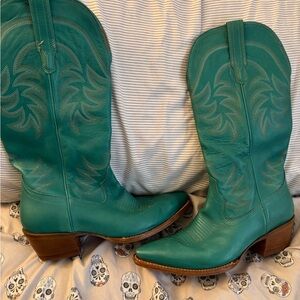 Tecovas “Annie” Turquoise Cowgirl Boots 10.5